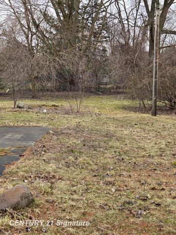 655 Lutzke Road, Saginaw, MI 48609