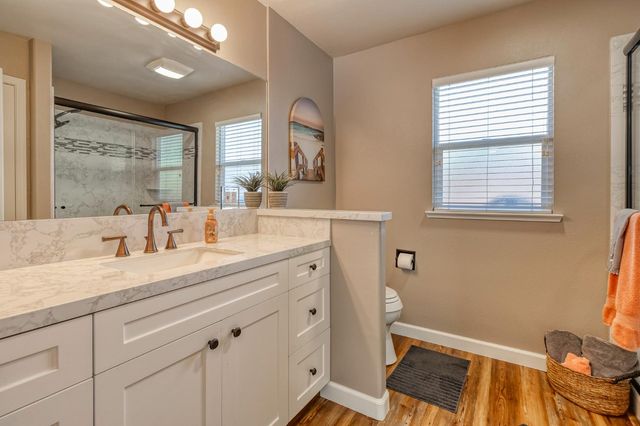 1512 Kruger Dr, Modesto, CA 95355