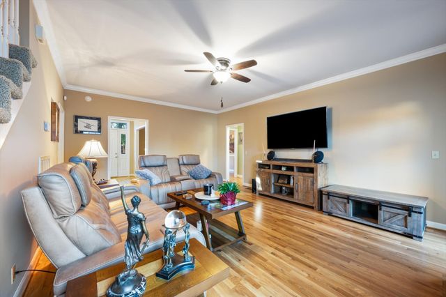 2403 Franklin Ln, Murfreesboro, TN 37130