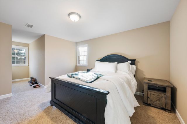 2403 Franklin Ln, Murfreesboro, TN 37130