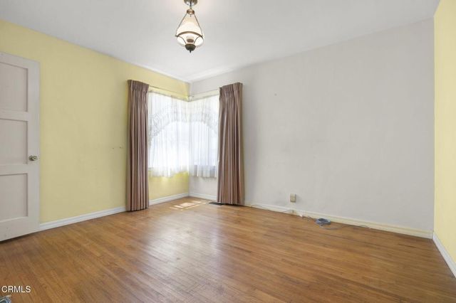 3662 Loma Vista Road, Ventura, CA 93003