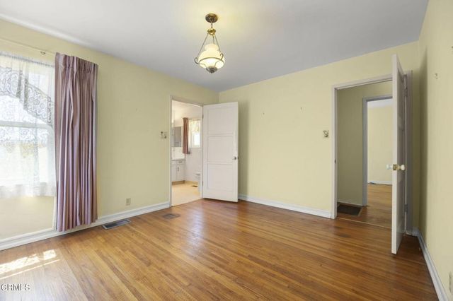 3662 Loma Vista Road, Ventura, CA 93003