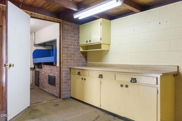 3662 Loma Vista Road, Ventura, CA 93003