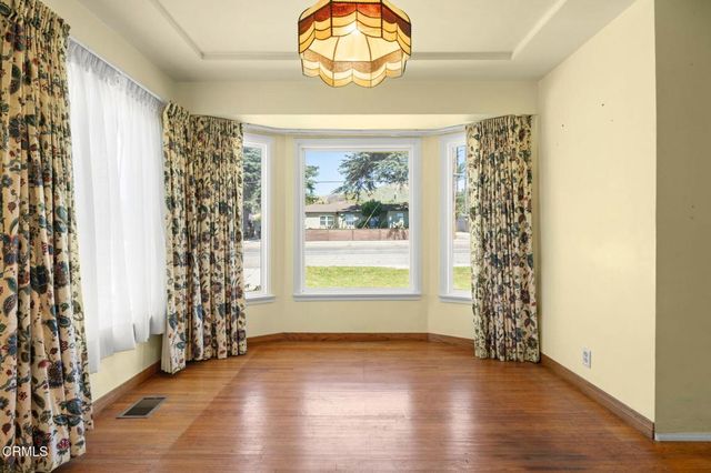 3662 Loma Vista Road, Ventura, CA 93003