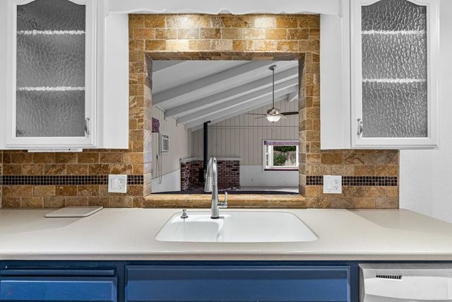 244 California St, Ripon, CA 95366