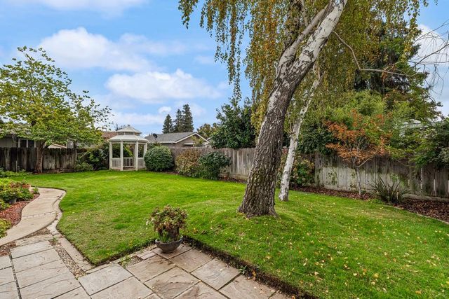 244 California St, Ripon, CA 95366