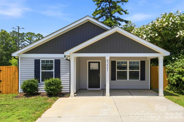 4221 E End Street, Charlotte, NC 28208
