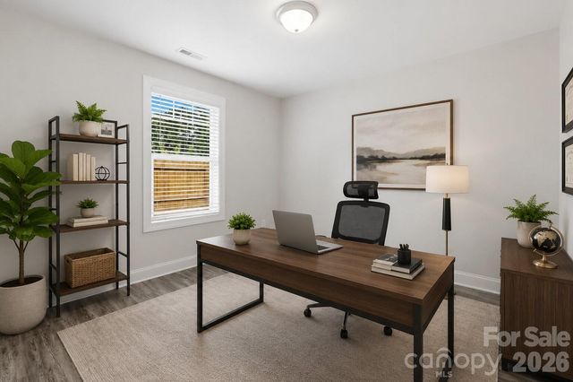 4221 E End Street, Charlotte, NC 28208