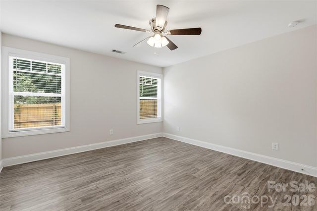 4221 E End Street, Charlotte, NC 28208
