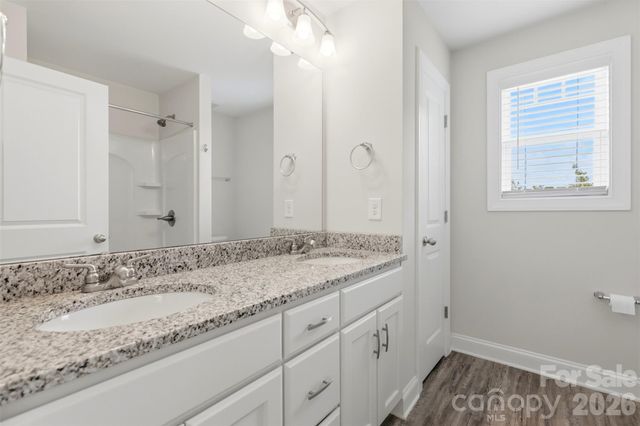 4221 E End Street, Charlotte, NC 28208