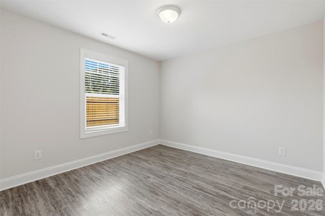 4221 E End Street, Charlotte, NC 28208