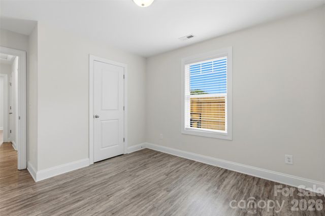 4221 E End Street, Charlotte, NC 28208