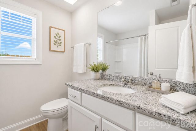 4221 E End Street, Charlotte, NC 28208
