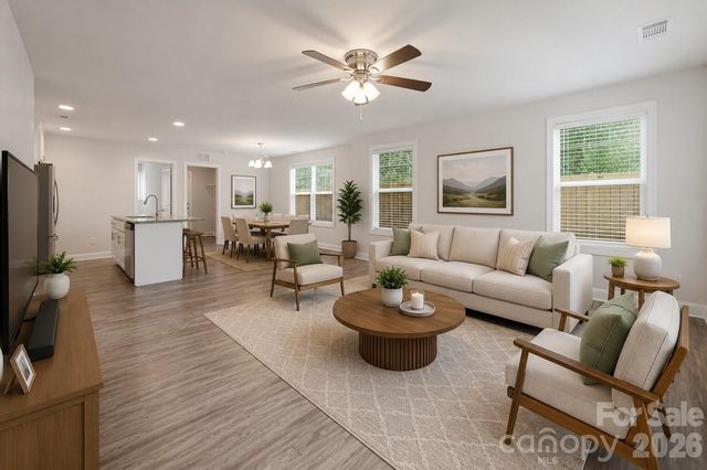 4221 E End Street, Charlotte, NC 28208