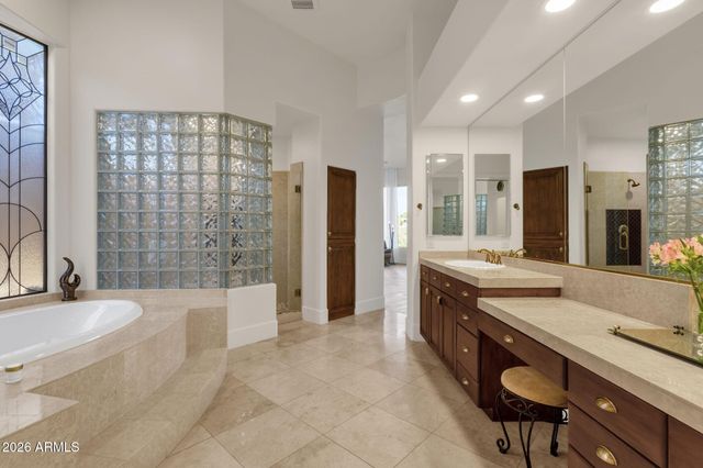 9251 N SUNSET Ridge, Fountain Hills, AZ 85268