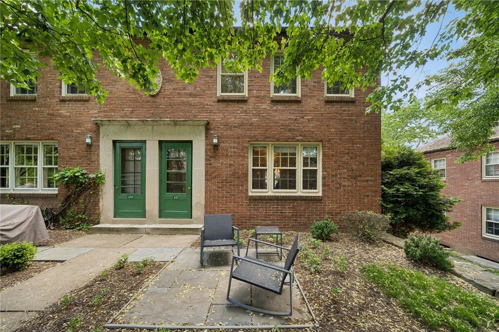 432 Bigham Street, Mt Washington, PA 15211