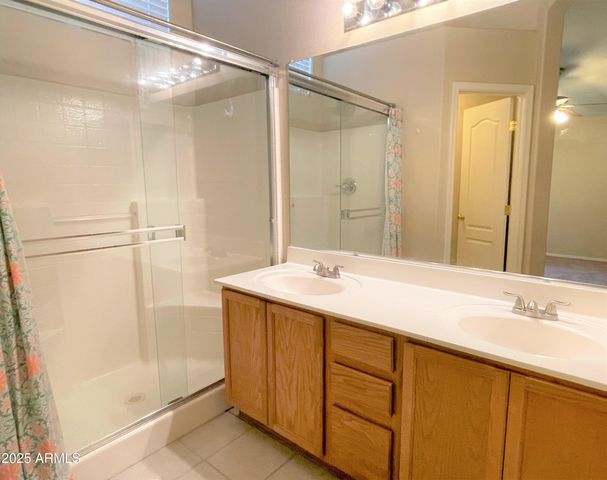 8162 W Pontiac Drive, Peoria, AZ 85382