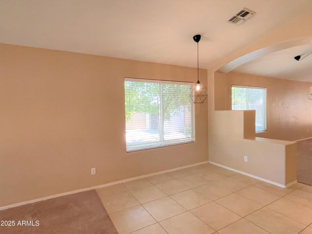 8162 W Pontiac Drive, Peoria, AZ 85382