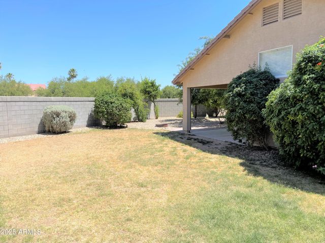 8162 W Pontiac Drive, Peoria, AZ 85382