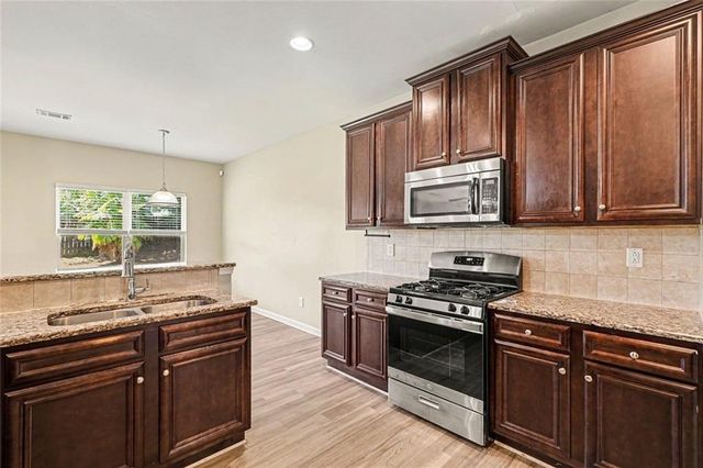 2400 Braelin Loop, Mcdonough, GA 30253