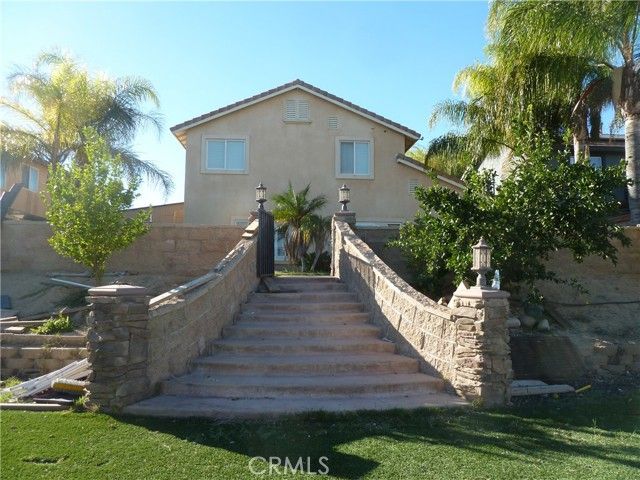 2063 Willowbrook Lane, Perris, CA 92571