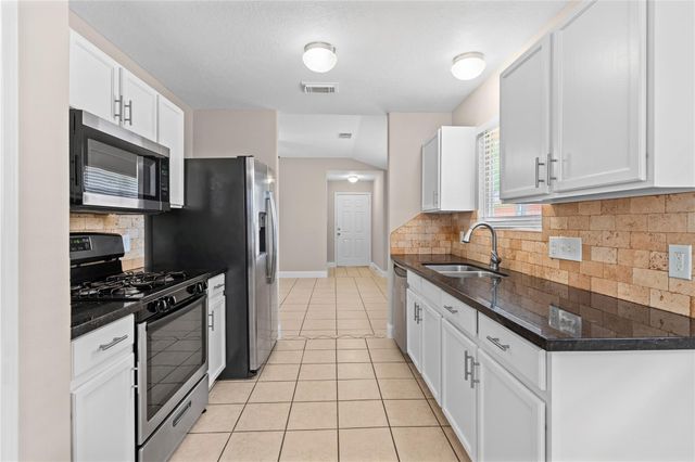 19342 Montclair Meadow Lane, Katy, TX 77449