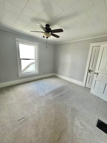 1106 W Main Street, Owosso, MI 48867