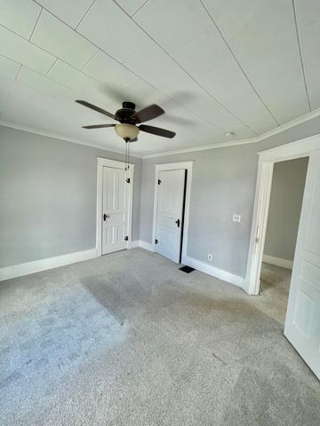 1106 W Main Street, Owosso, MI 48867