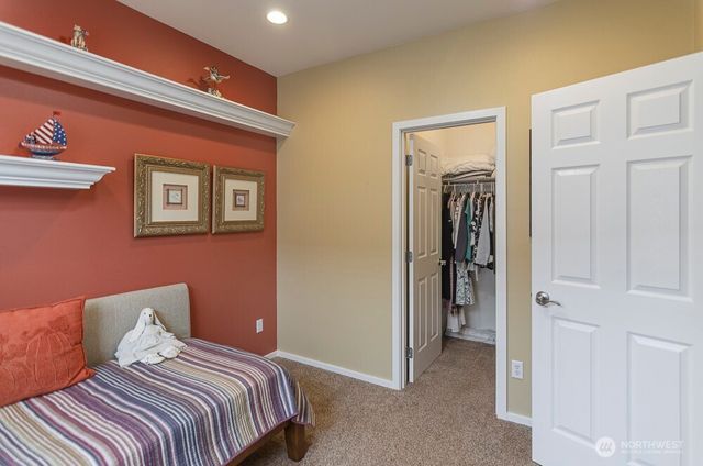 4201 Bainbridge Court NE, Lacey, WA 98516