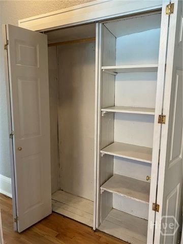 1240 E Victory Drive 1, Savannah, GA 31404