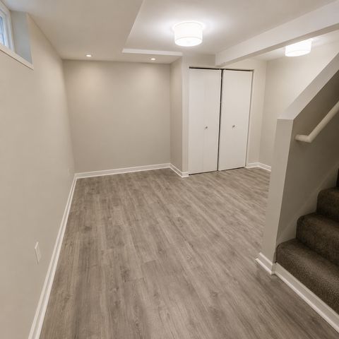 412 4th Avenue S, South Saint Paul, MN 55075