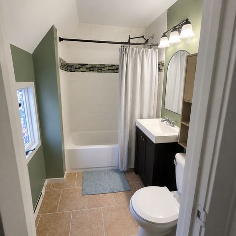 412 4th Avenue S, South Saint Paul, MN 55075