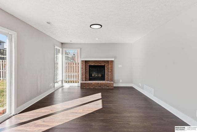 10353 Redick Avenue, Omaha, NE 68134