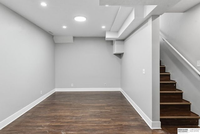 10353 Redick Avenue, Omaha, NE 68134