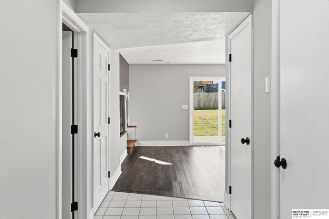 10353 Redick Avenue, Omaha, NE 68134