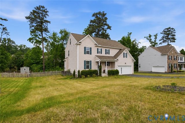 10122 Cameron Ridge Dr, Ashland, VA 23005