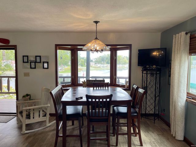 52 EMS B40 Ln, Leesburg, IN 46538