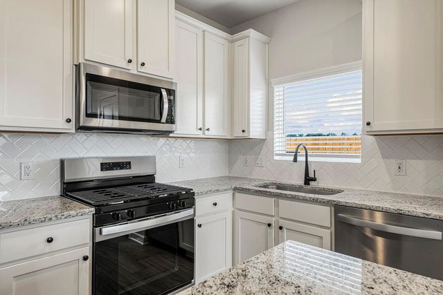 15671 Honey Cove Drive, Conroe, TX 77303