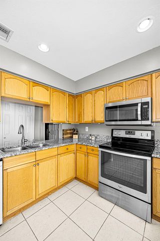 2914 CYPRESS GREEN DRIVE, Palm Harbor, FL 34684