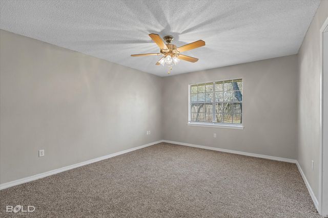 9525 Leaside Way, Shreveport, LA 71118