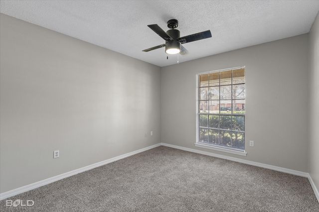 9525 Leaside Way, Shreveport, LA 71118