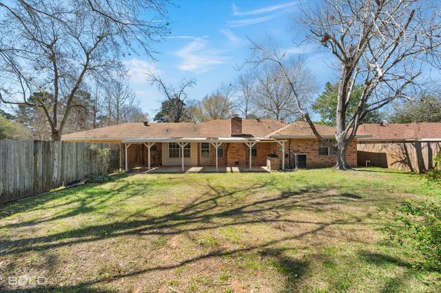 9525 Leaside Way, Shreveport, LA 71118