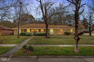 9525 Leaside Way, Shreveport, LA 71118