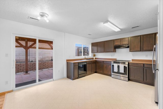 2409 Angel Drive NW, Albuquerque, NM 87120