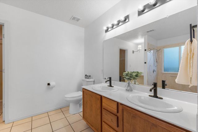 2409 Angel Drive NW, Albuquerque, NM 87120