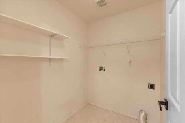 2409 Angel Drive NW, Albuquerque, NM 87120