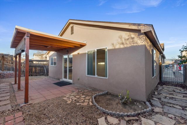 2409 Angel Drive NW, Albuquerque, NM 87120