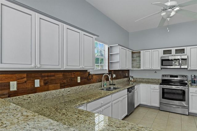 8229 GULF WAY, Hudson, FL 34667