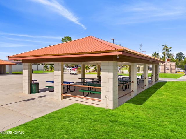 6724 Cherry Street, Panama City, FL 32404