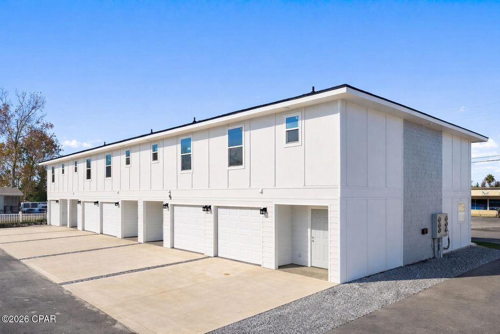 6724 Cherry Street, Panama City, FL 32404